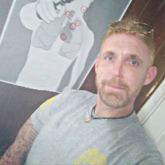 Meet your Posher, Dan - Picture 3 of 5